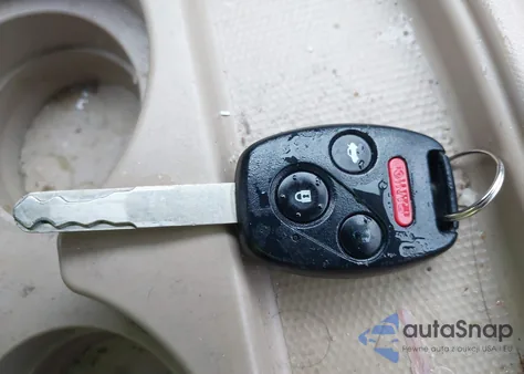 2006 Honda Cr-V Ex z USA, uszkodzony, nr VIN SHSRD78806U420486